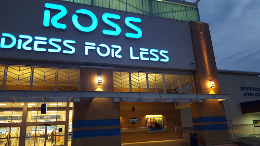 Clothing Store «Ross Dress for Less», reviews and photos, 7065 Cermak Rd, Berwyn, IL 60402, USA