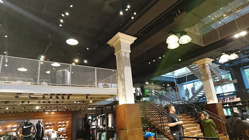 Clothing Store «Nike Portland», reviews and photos, 638 SW 5th Ave, Portland, OR 97201, USA