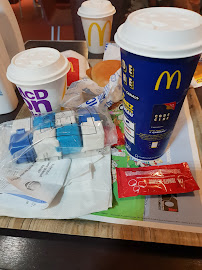 Plats et boissons du Restaurant servant le petit-déjeuner McDonald's Nice Lingostière - n°4