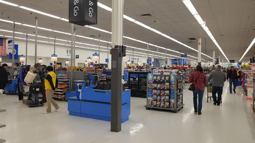 Department Store «Walmart Supercenter», reviews and photos, 200 12th St SW, Forest Lake, MN 55025, USA