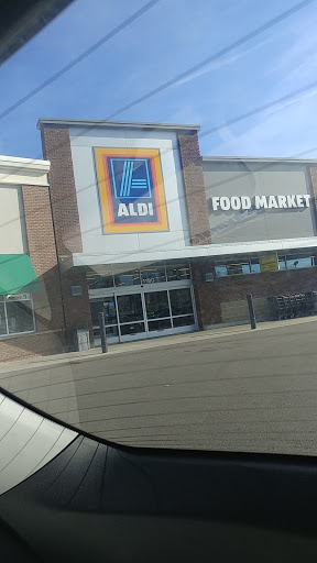 Grocery Store «ALDI», reviews and photos, 1128 S Main St, Englewood, OH 45322, USA