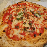 Photo n°2 de l'avis de Frédéric.a fait le 02/05/2024 à 07:40 sur le  L’Antica Pizzeria da Michele à Bari