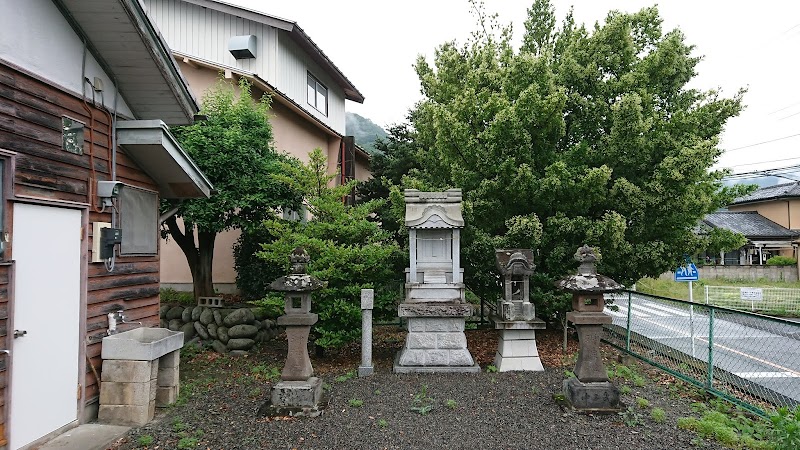 柏倉神社