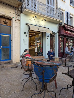 La petite du marché à Draguignan