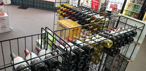 Liquor Store «USA Liquor Store», reviews and photos, 10022 Long Point Rd, Houston, TX 77055, USA