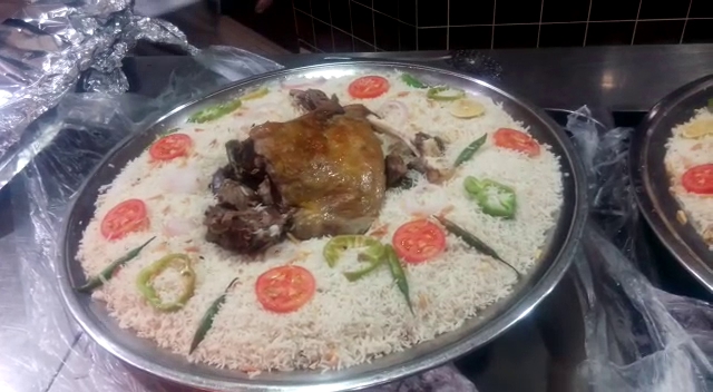 مطاعم قصر الركن الشامي - مطعم
