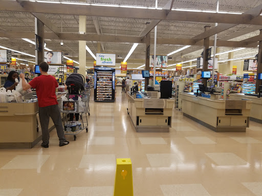 Grocery Store «Food Lion», reviews and photos, 907 S Chapel St, Newark, DE 19713, USA