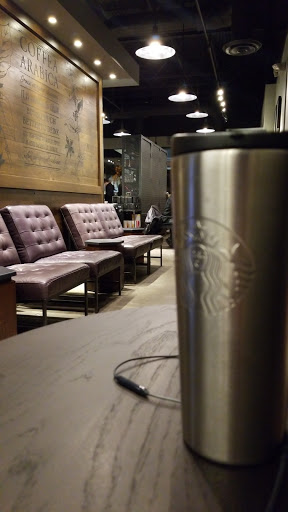 Coffee Shop «Starbucks», reviews and photos, 120 Cedar Grove Ln, Somerset, NJ 08873, USA