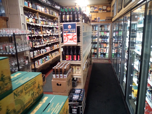 Liquor Store «Historic Casanova Liquor», reviews and photos, 236 Coulee Rd, Hudson, WI 54016, USA