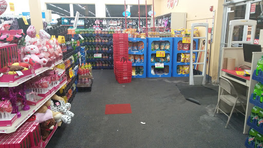 Dollar Store «FAMILY DOLLAR», reviews and photos, 976 Bergen St, Newark, NJ 07112, USA