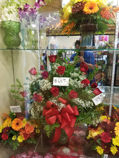 Florist «Ron & Alicia Robinson Florist», reviews and photos, 3323 Workman Mill Rd Suite B, Whittier, CA 90601, USA