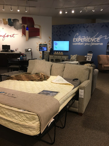 Furniture Store «La-Z-Boy Furniture Galleries», reviews and photos, 8600 NE Flintlock Rd, Kansas City, MO 64157, USA