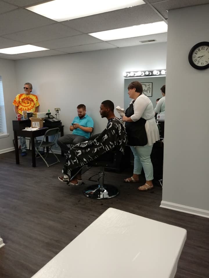 Park Ave Salon and Barbershop