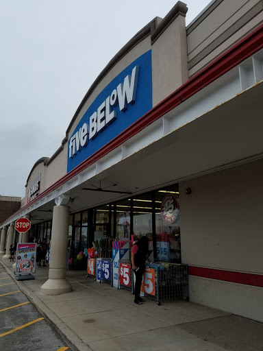 Variety Store «Five Below», reviews and photos, 2721 Plainfield Rd, Joliet, IL 60435, USA