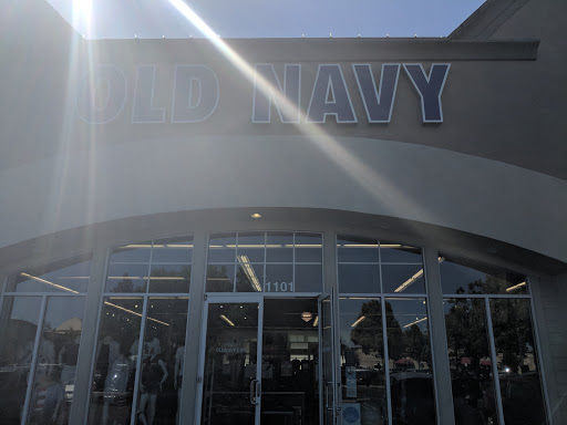 Clothing Store «Old Navy», reviews and photos, 1101 El Camino Real, Redwood City, CA 94063, USA