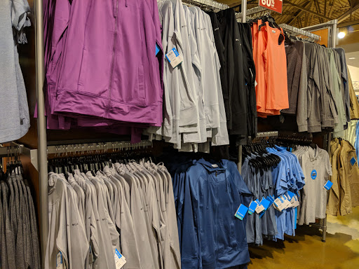 Clothing Store «Columbia Sportswear Outlet Store at Allen Premium Outlets», reviews and photos, 820 Stacy Rd #470, Allen, TX 75013, USA