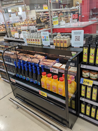 Grocery Store «H-E-B Grocery», reviews and photos, 300 Main St, Kerrville, TX 78028, USA