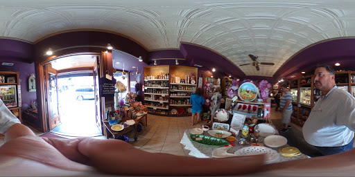 Gourmet Grocery Store «Italian Gourmet Market», reviews and photos, 22 S Front St, Wilmington, NC 28401, USA