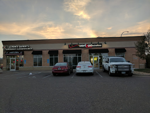Cell Phone Store «Verizon», reviews and photos, 1608 S Robert St, West St Paul, MN 55118, USA