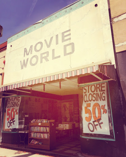 Magazine Store «Book Castle-Movie World», reviews and photos, 212 N San Fernando Blvd, Burbank, CA 91502, USA