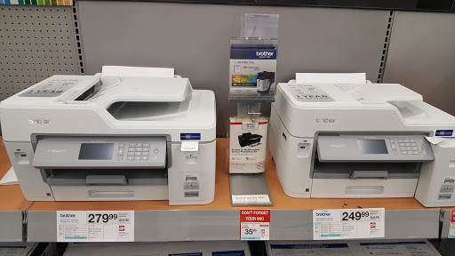 Office Supply Store «Staples», reviews and photos, 7708 Richmond Hwy, Alexandria, VA 22306, USA