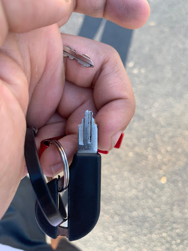 Locksmith «Dade Lock & Key, Inc», reviews and photos, 5804 Bird Rd, Miami, FL 33155, USA