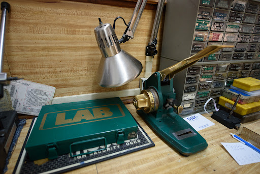 Safe & Vault Shop «First Quality Lock & Key», reviews and photos, 2803 W 15th St, Plano, TX 75075, USA