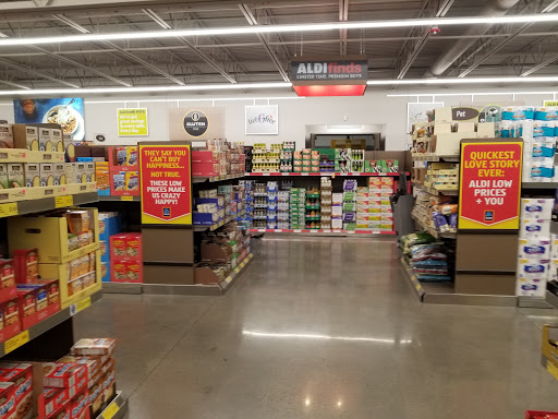 Supermarket «ALDI», reviews and photos, 5831 Northwest Hwy, Crystal Lake, IL 60014, USA