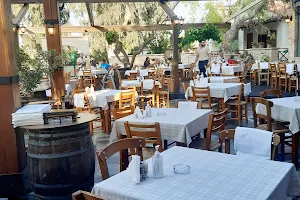 Taverna Zisis image