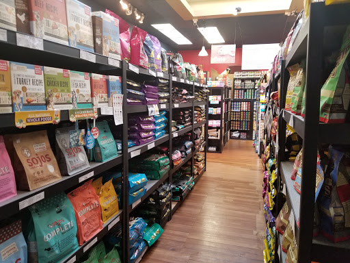 Pet Supply Store «Dog Krazy», reviews and photos, William St, Fredericksburg, VA 22401, USA