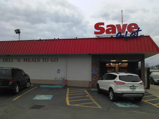 Save-A-Lot, 127 S Broadway St, Blanchester, OH 45107, USA, 