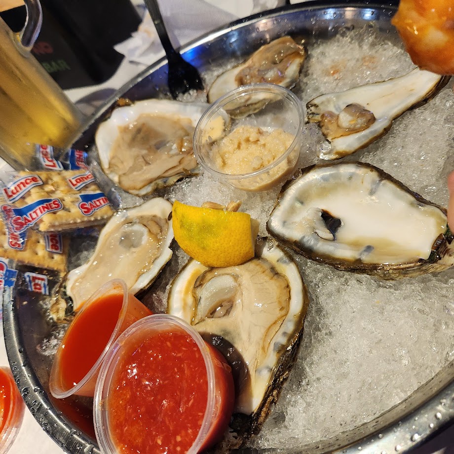 Volcano Crab & Bar