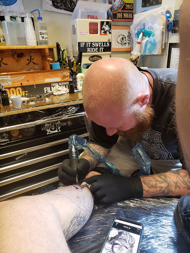 Tattoo Shop «Aasylum Tattoo», reviews and photos, 6604 Seawall Blvd, Galveston, TX 77550, USA