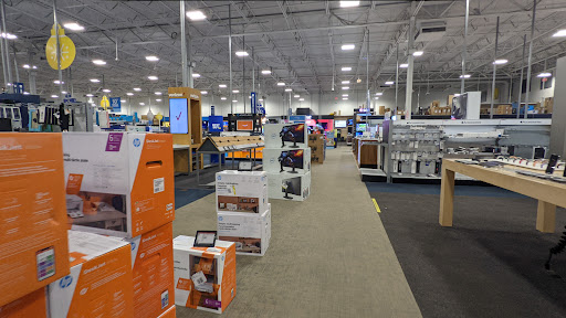 Electronics Store «Best Buy», reviews and photos, 1100-1300 N Galleria Dr, Middletown, NY 10941, USA
