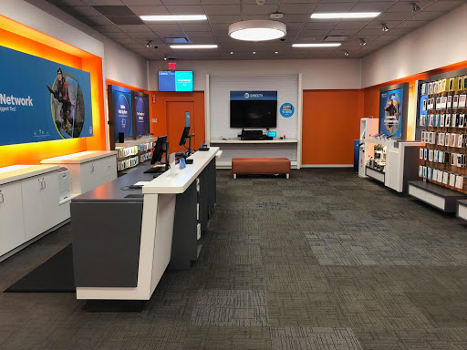 Cell Phone Store «AT&T», reviews and photos, 408 Stratford Dr, Bloomingdale, IL 60108, USA