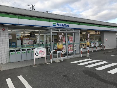 ファミリーマート 久慈北インター前店