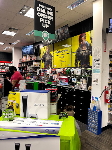Video Game Store «GameStop», reviews and photos, 184 W Farms Mall, Farmington, CT 06032, USA