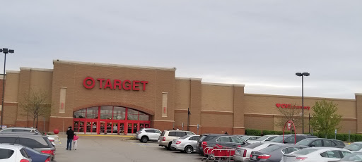 Target, 3020 US-34, Oswego, IL 60543, USA, 