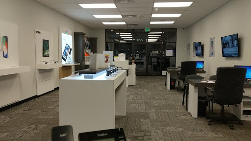Cell Phone Store «Verizon Authorized Retailer - A Wireless», reviews and photos, 228 Park Ln, Kirkland, WA 98033, USA