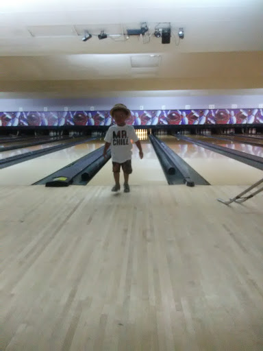 Bowling Alley «Bellair Lanes», reviews and photos, 2575 N Atlantic Ave, Daytona Beach, FL 32118, USA