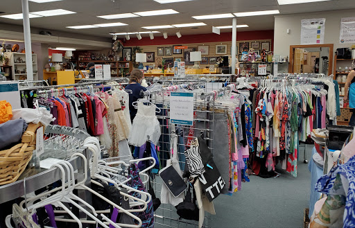 Donations Center «Seattle Childrens Kent Bargain Boutique», reviews and photos