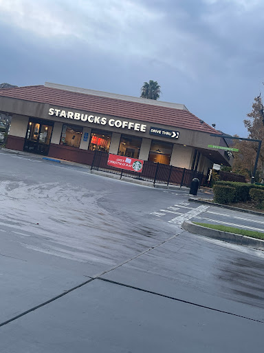 Coffee Shop «Starbucks», reviews and photos, 3950 Pierce St n, Riverside, CA 92505, USA