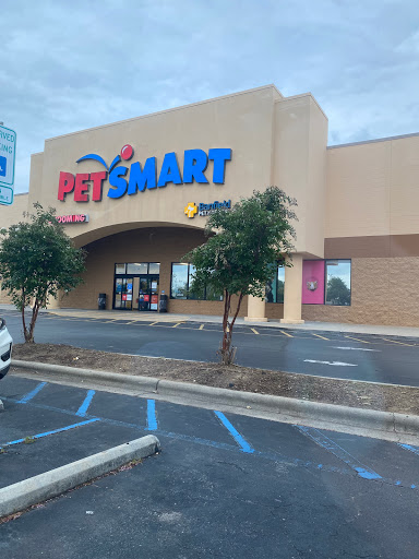 Pet Supply Store «PetSmart», reviews and photos, 1110 Hospitality Dr, Rock Hill, SC 29730, USA