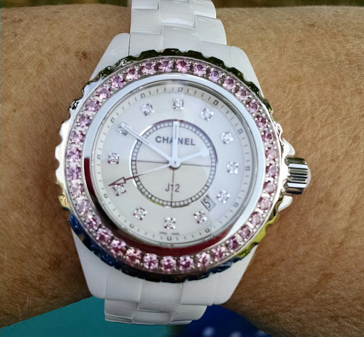 Clothing Store «Chanel», reviews and photos, 4200 Conroy Rd, Orlando, FL 32839, USA