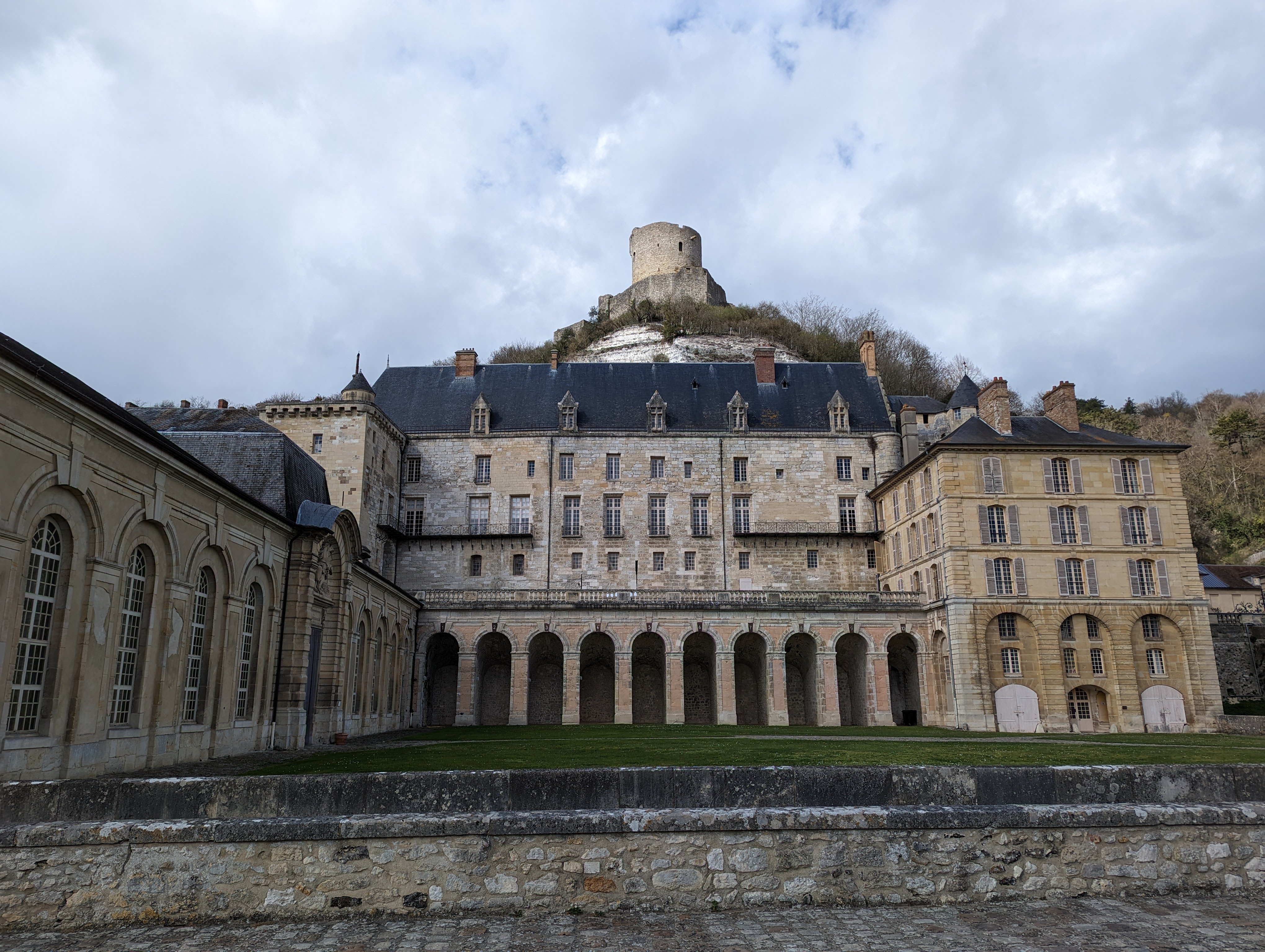 Photo n° 1 de l'avis de denis.u fait le 30/03/2023 à 08:19