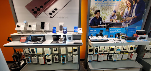 Cell Phone Store «AT&T Authorized Retailer», reviews and photos, 1700 Park Ave #103a, Park City, UT 84060, USA
