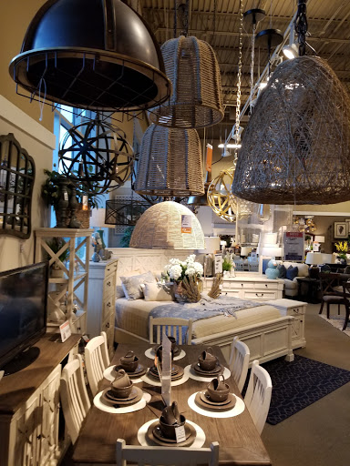 Furniture Store «Ashley HomeStore», reviews and photos, 14600 Ocean Gate Ave, Hawthorne, CA 90250, USA