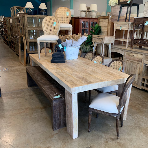 Furniture Store «Nadeau Dallas», reviews and photos, 1128 Longpoint Ave, Dallas, TX 75247, USA