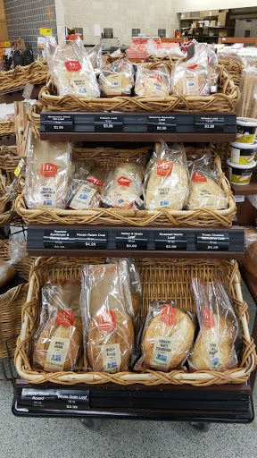 Grocery Store «Jewel-Osco», reviews and photos, 13200 Village Green Dr, Huntley, IL 60142, USA