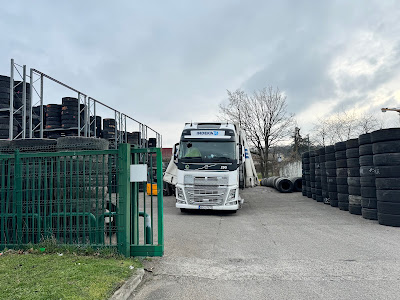 Société Lyonnaise et Bressane Rechapage à Chaponost
